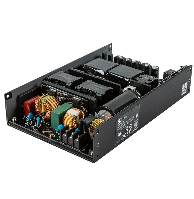 UCH750